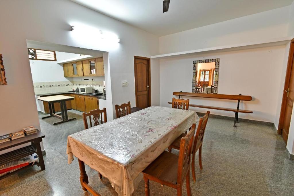 Villa Close To Rock Beach-Family Room Pondichéry Extérieur photo